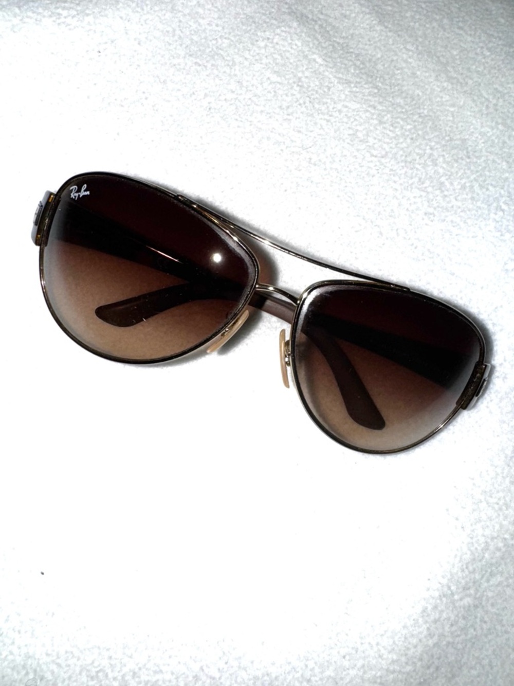 RAY BAN Aviator Sunglasses Brown Gradient Excellent Pre-Owned Condition Worn 3x